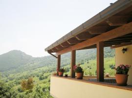 Residence Amici del Sorriso, hotel com estacionamento em Villa Celiera