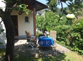 Ferienhaus Baederleiblick, коттедж в Бад-Эмсе