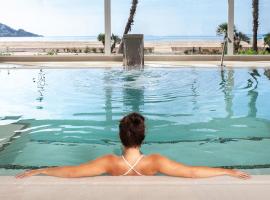 Hotel Montecarlo Spa & Wellness, hotel en Roses