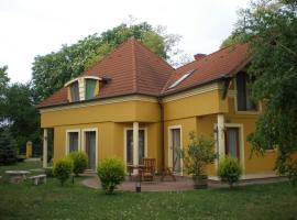 Anonim Vendégház, maison de vacances à Villány