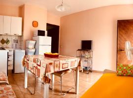 appartamento vacanze Sardegna, apartman u gradu Siniskola