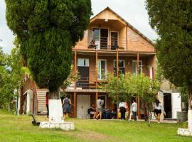 Villa Kardwell，馬爾特維利的海灘飯店