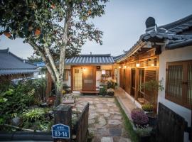 Hanok Story Guesthouse, hanok-hus i Jeonju