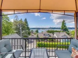 Mercer Island- Mt Saint Helens Room