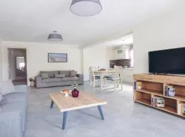 W1 Rooms