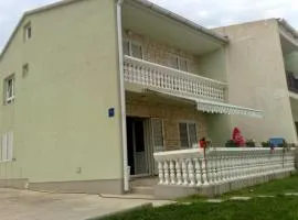 Apartman Nina