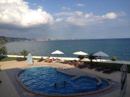 Privat apartament Golf Coast, khách sạn ở Kavarna
