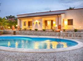 La Casa in Riva al Mare, holiday home in Augusta