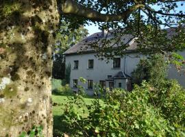 Santa Fe - Lutrebois, hôtel à Bastogne