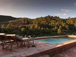 Terra Dominicata - Hotel & Winery - Adults Only, hotell med basseng i Escaladei