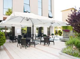 Hotel Gardenia, hotell i Verona