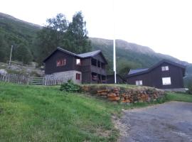 Teigen Gard, cabana o cottage a Lom