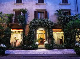 Hotel Gabbia D'Oro, отель в Вероне, в районе Верона — исторический центр