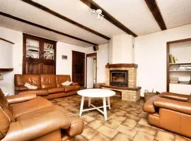 Fine group house with sauna garden