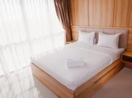 Warm Interior 3BR Apartment H Residence near MT Haryono and Cawang By Travelio