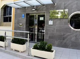 Club Playa Flores