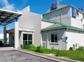 Motel 6-Seymour, IN - North, hotel v destinaci Seymour