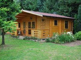 Pensjonacik Ogrody, hotel din Pierzchno