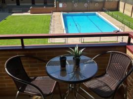 Estudio Bellavista, hotel with pools in Logroño