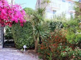 Central avec Jardin, hotel a Canes