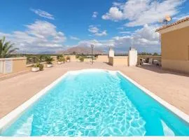 Residential jardín del pintor - la casa amarilla