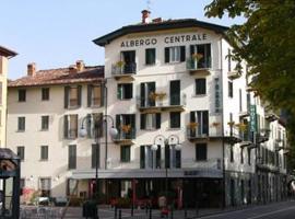 Hotel Centrale – hotel w mieście San Pellegrino Terme