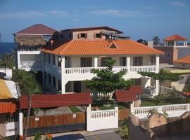 El Malecon B&B Hotel, holiday rental in Cabrera