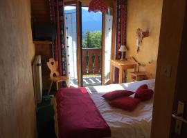 Hôtel les skieurs, hotel v destinaci Bellevaux