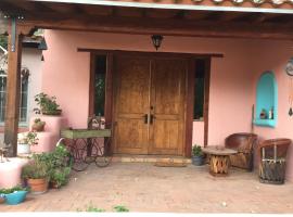 Casa Paloma B&B, hotel in Tubac