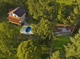 Пе́трови Вили，利貝利卡的自炊式住宿