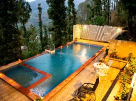 The Fern Hillside Resort Bhimtal، فندق سبا في بهيمتال