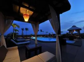 City River Hotel