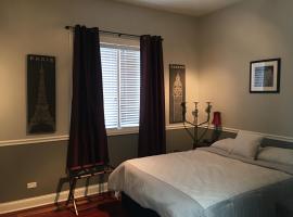 Just Minutes from Downtown Chicago, B&B in Chicago