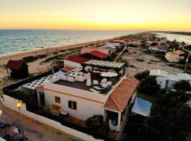 Faro Beach House, hotel in Faro