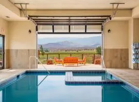 Red Sands Hotel