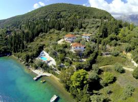 Korakias Skorpidi, khách sạn ở Yenion