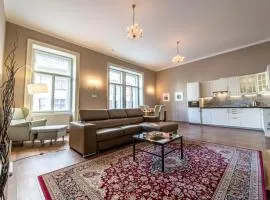 ✰DOWNTOWN GRAND APARTMENT - Old Town TOP Location✰