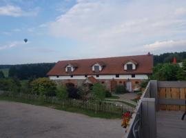 Agroturystyka Karczma nad Jarem Mierzejewo, hotel en Mierzejewo
