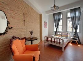 Hostel Musala, hotel in Varna