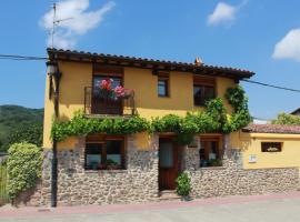 Casa Rural Edulis, заміський будинок у місті Santurde