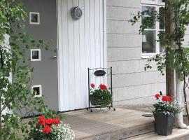 Stor lägenhet i Elofstorps Missionshus