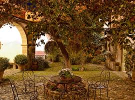 Antica Dimora Del Gruccione, Albergo diffuso, hotel in Santu Lussurgiu