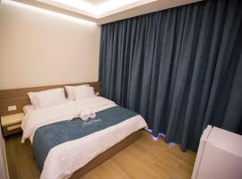 AlmaVerdi Hotel, hotel v destinaci ‘Almā ash Sha‘b