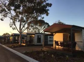 Yarrawonga Riverlands Tourist Park