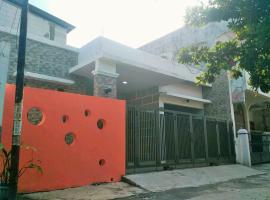 Homestay Bumi Asri III Cikutra, hotel near Cicaheum Bus Terminal, Bandung