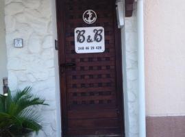 Bed and Breakfast Dolly, hotel u gradu Sant'Antioko