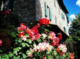 Podere I Rovai-apt IL RIFUGIO- in the heart of Tuscany, отель в городе Реджелло