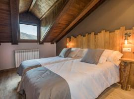 El Puente, hotell i Benasque