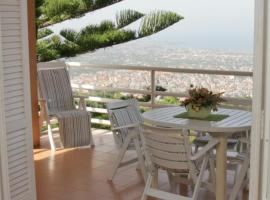 Lomarchi Holiday Home, hotel with parking in Carini