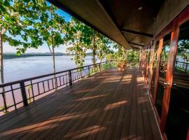 Chiang Klong Riverside Resort, resort a Chiang Khan